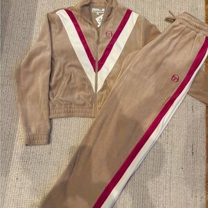 Sergio Tacchini women’s Tan Jogger set with white/Pink Stripes
